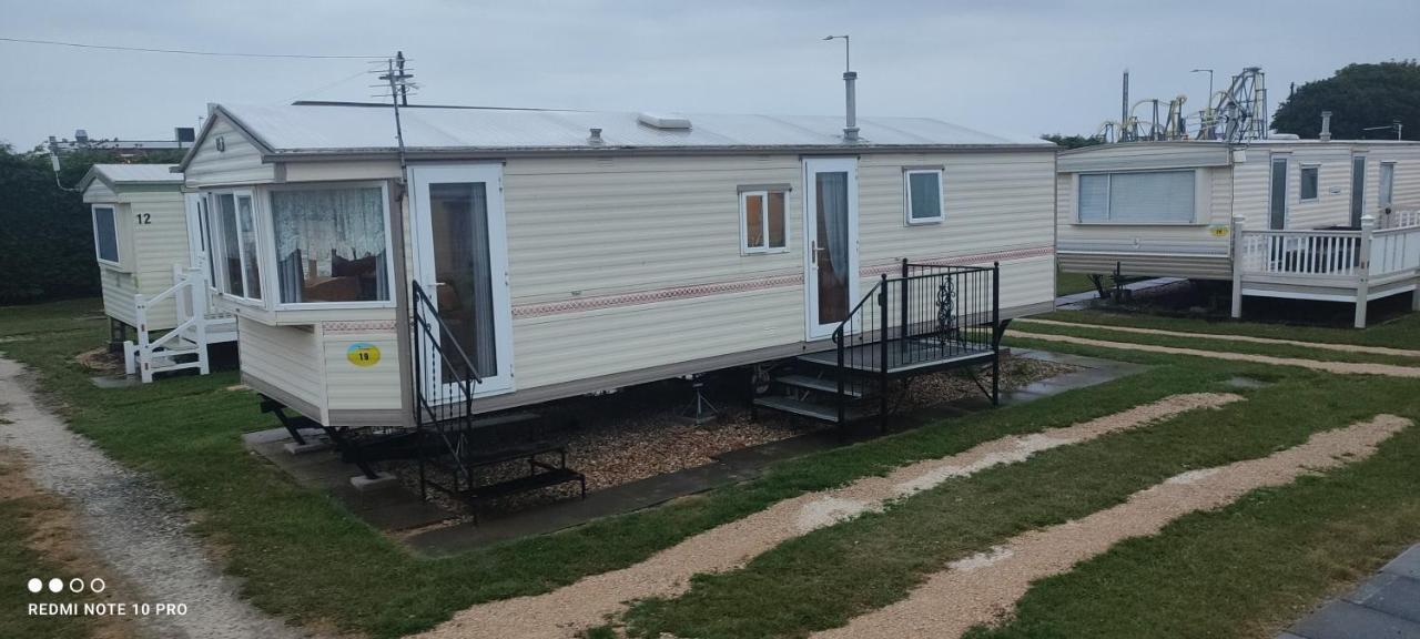Beachside, Family-Friendly, Wifi, 6 Berth Caravan 19 In Ingoldmells Esterno foto